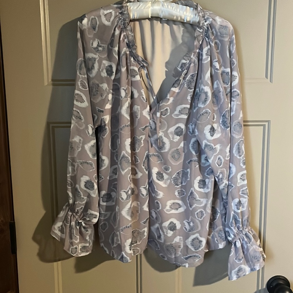 BTFL blouse